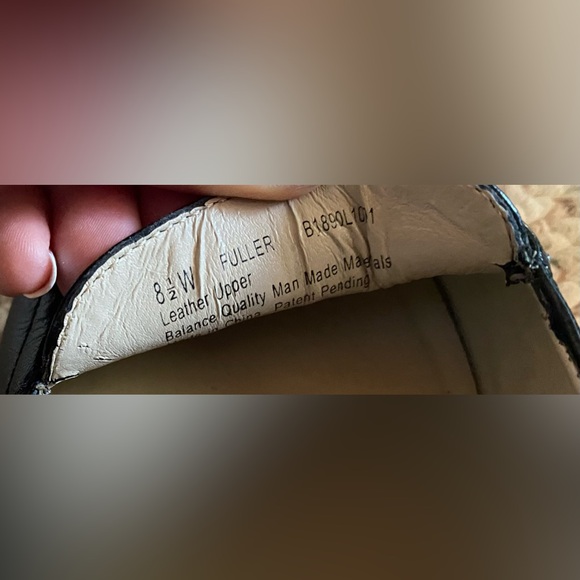 Naturalizer Black Fuller Loafer, Size 8.5 W - Picture 11 of 11